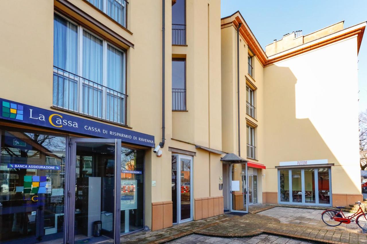 Апарт отель Residenza Le Cupole Парма Экстерьер фото
