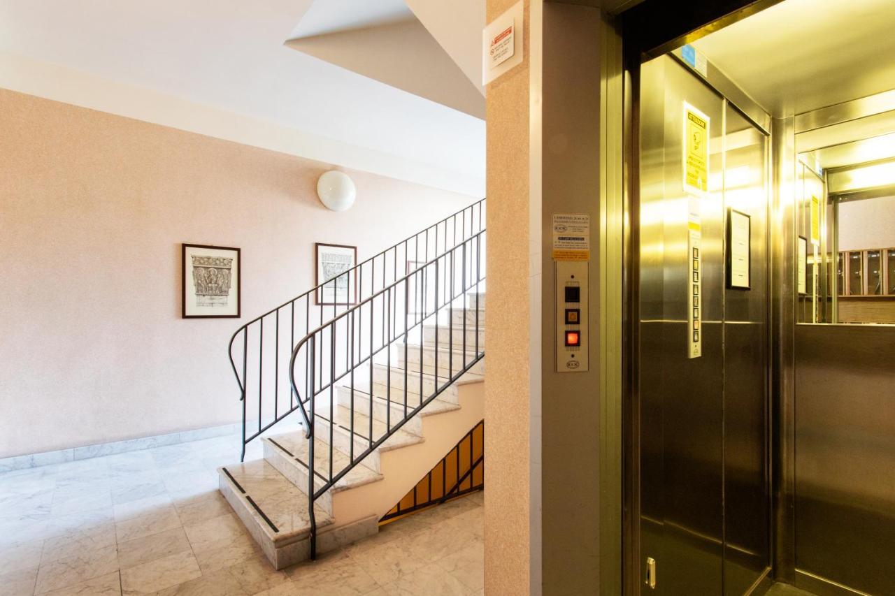 Апарт отель Residenza Le Cupole Парма Экстерьер фото
